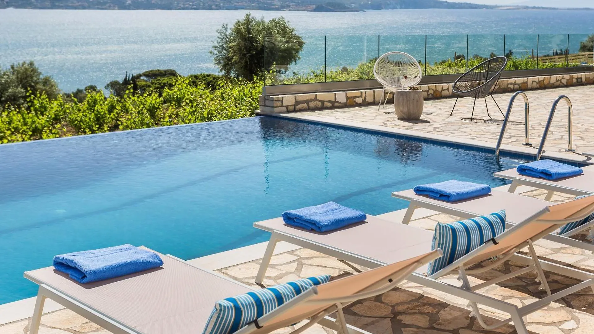 Eviono Sea View Apt Afthonia - Anemelia Lixouri Apartment